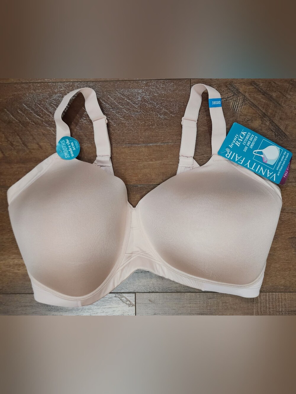 NWT Vanity Fair Beauty Back Bra, Size 38DDD